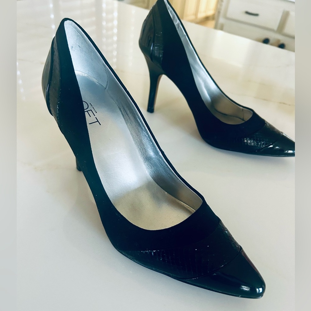 Patent and Suede Faux Croc Pumps Black 8M